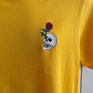 Eighty Eight Brand T Shirt Mens Medium Skull Graphic Short Sleeve